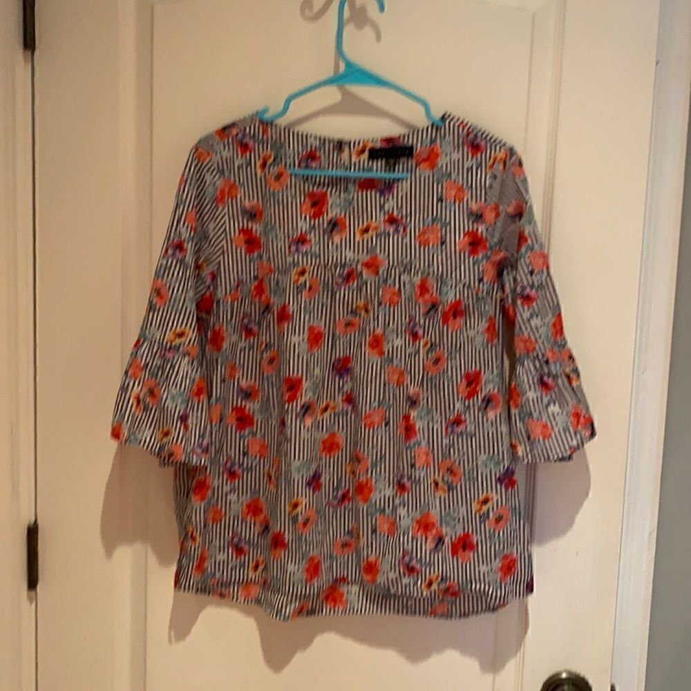 Adorable Sanctuary blouse M